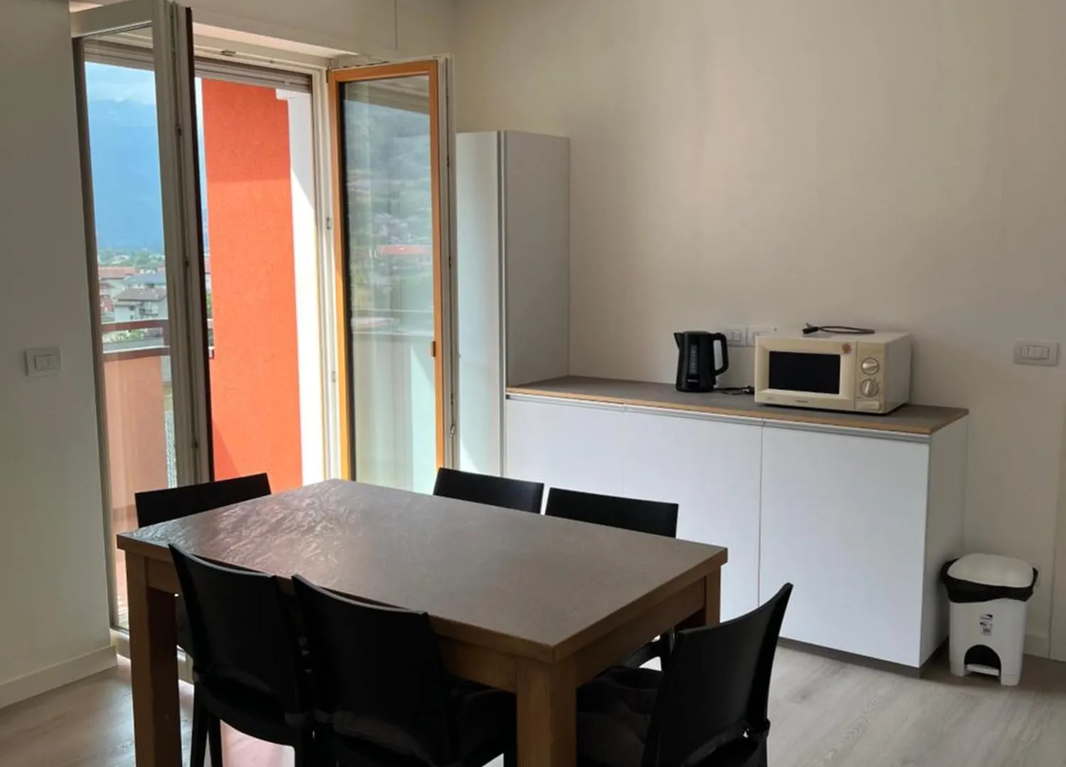 Dreamers Apartment Tirano