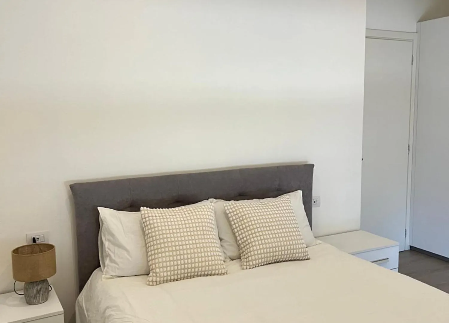 Dreamers Apartment Tirano 0*,  Italia